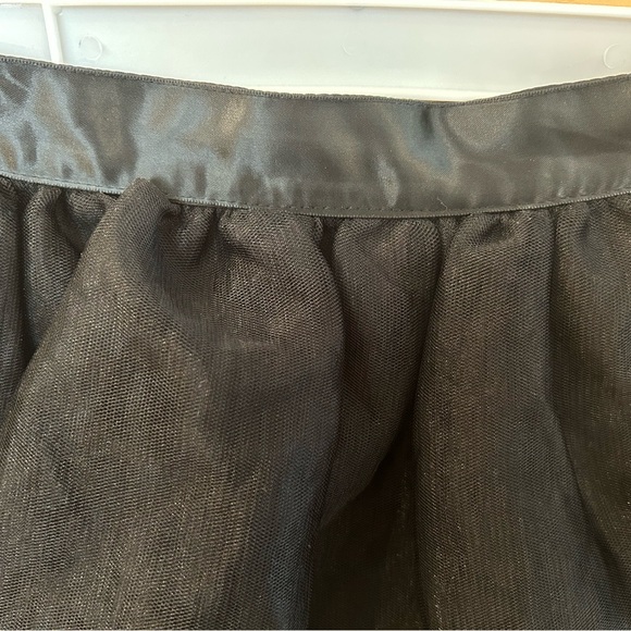 Janie and Jack Black Skirt with Elastic Waistband - Picture 2 of 8